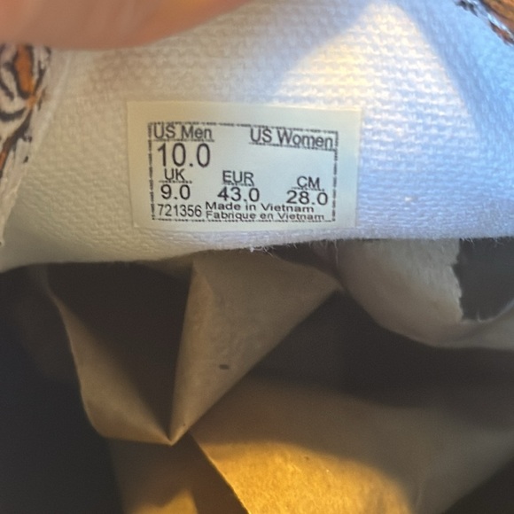 Vans men’s Discovery Channel x ComfyCush Era 'Project Cat' shoes size 10 - Picture 9 of 9